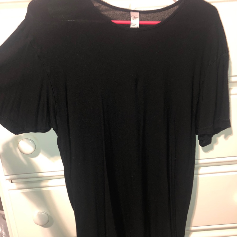 Viscose Tee by American Apparel - Size Medium - Picture 2 of 3